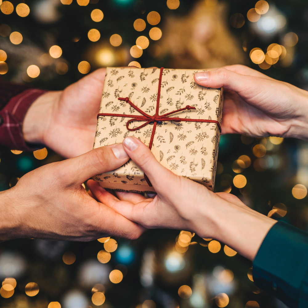 Por Qué Regalar Minerales y Joyería Energética es el Mejor Detalle