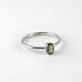 Anillo Adaptable de Moldavita Facetada en Plata | Transformación y Alta Vibración Esotergia