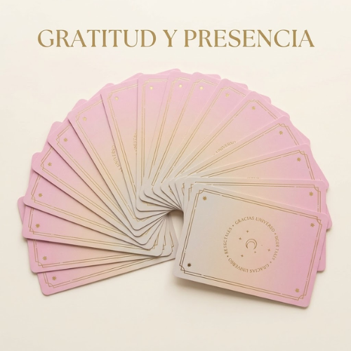 Cartas "Gracias Universo": 55 Afirmaciones para Agradecer, Reconectar y Manifestar (Incluye Soporte de Madera y Guía) Esotergia Tienda