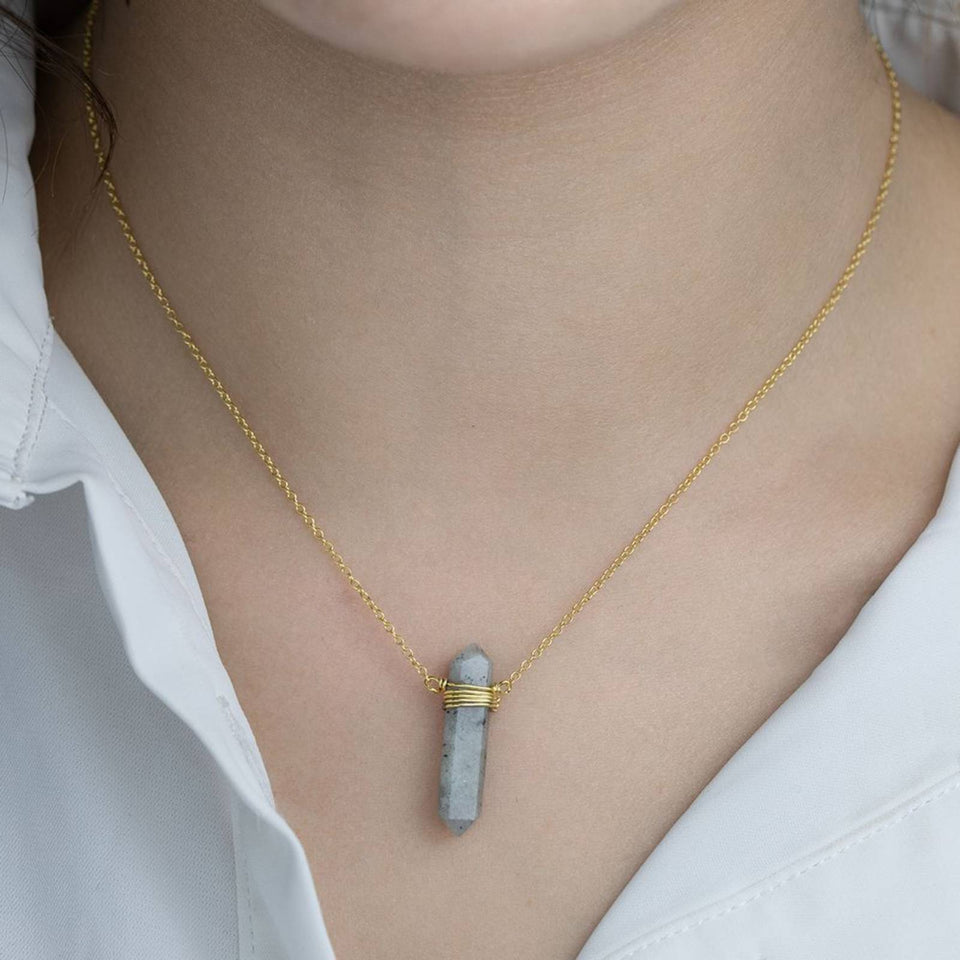 Collar Mineral Labradorita Bañado en Oro 18k - Magia, Intuición y Transformación Esotergia