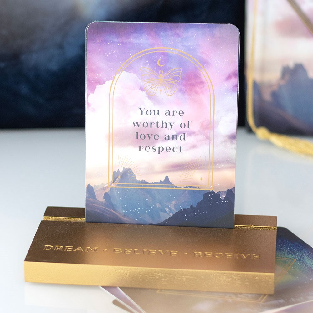 Cartas de Afirmación Etéreas con Soporte de Madera – Set de 10 Mensajes