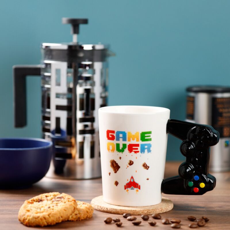 [PREVENTA] Taza de Cerámica: Nivel Gamer con Asa de Mando Esotergia