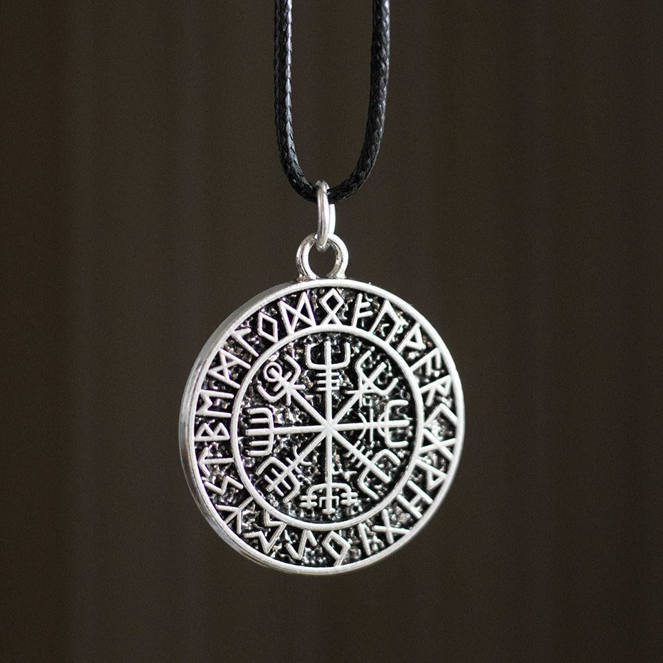 Collar Amuleto Vegvisir Brújula Vikinga | Guía y Protección Esotergia