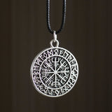 Collar Amuleto Vegvisir Brújula Vikinga | Guía y Protección Esotergia