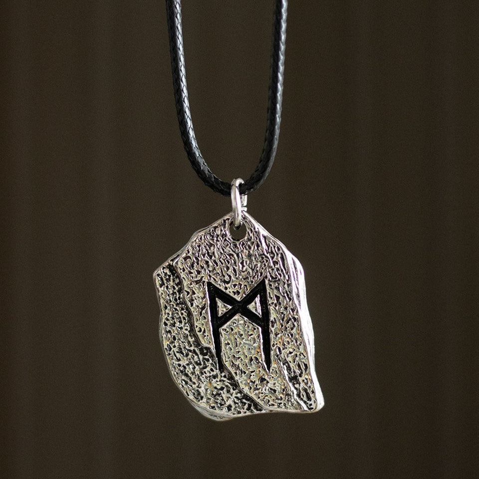 Collar Amuleto Runa de Transformación Vikinga | Nuevos Comienzos Esotergia