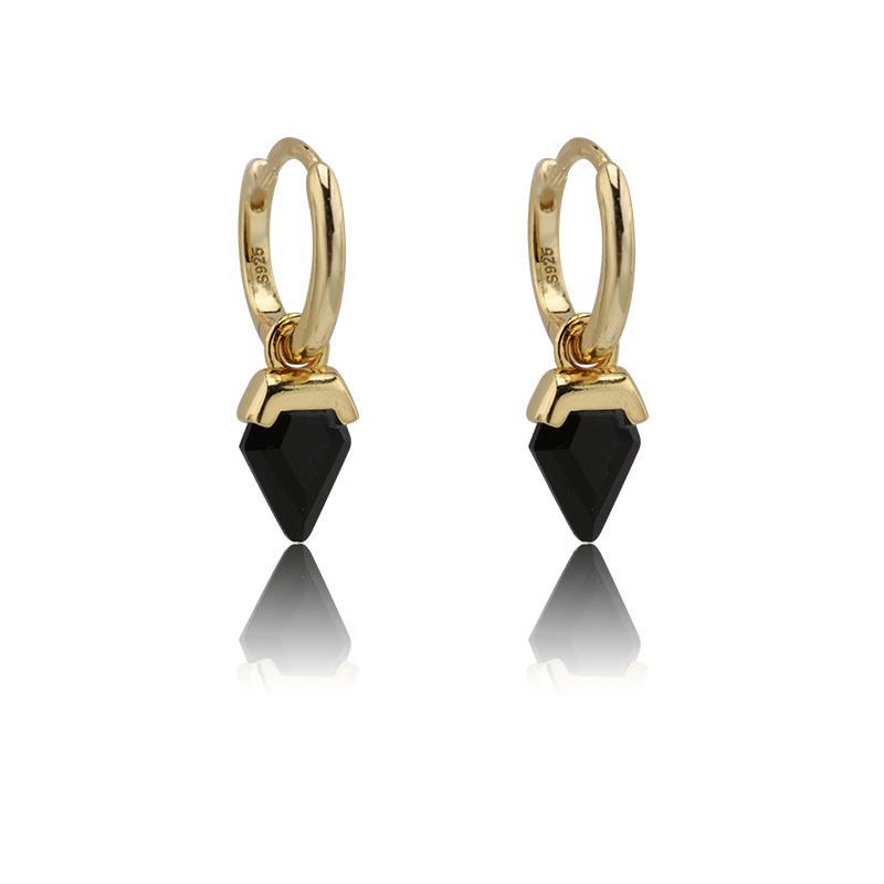 Pendientes Diamante Ónix Negro Bañados en Oro 18k - Elegancia, Fuerza y Protección Esotergia
